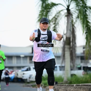 Runner Photo 7904295
