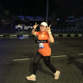 Runner Photo 7904309