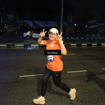 Runner Photo 7904317