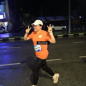 Runner Photo 7904328