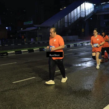 Runner Photo 7904334