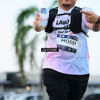 Runner Photo 7904335