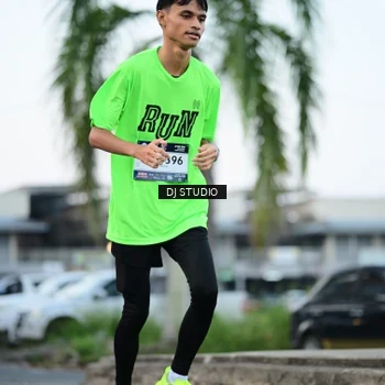 Runner Photo 7904341