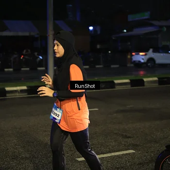 Runner Photo 7904355