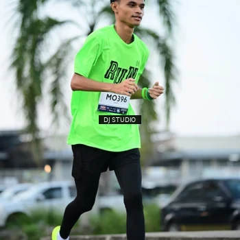 Runner Photo 7904356