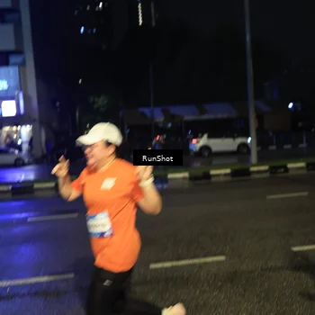 Runner Photo 7904370