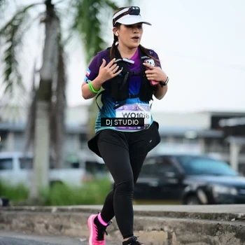 Runner Photo 7904384