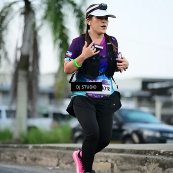 Runner Photo 7904392