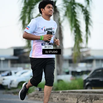 Runner Photo 7904394