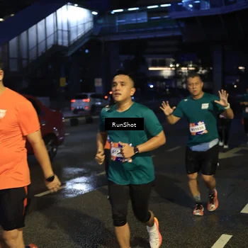 Runner Photo 7904412