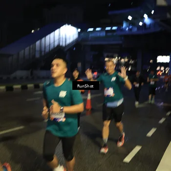 Runner Photo 7904427