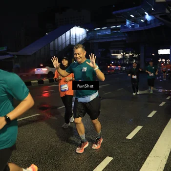 Runner Photo 7904432