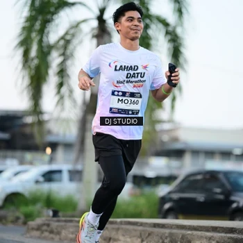 Runner Photo 7904438