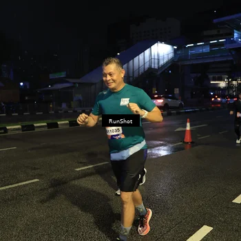 Runner Photo 7904452