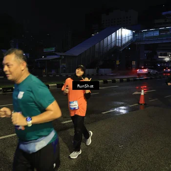 Runner Photo 7904462