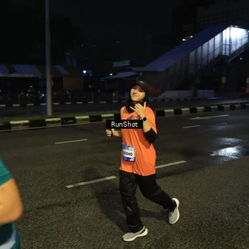 Runner Photo 7904470