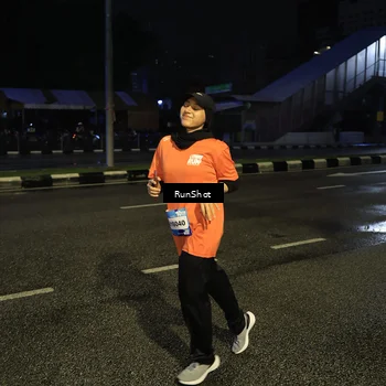 Runner Photo 7904483