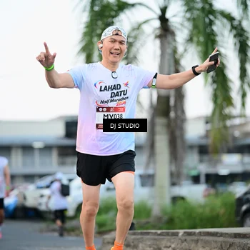 Runner Photo 7904486