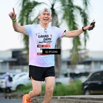 Runner Photo 7904498