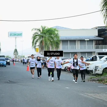 Runner Photo 7904533