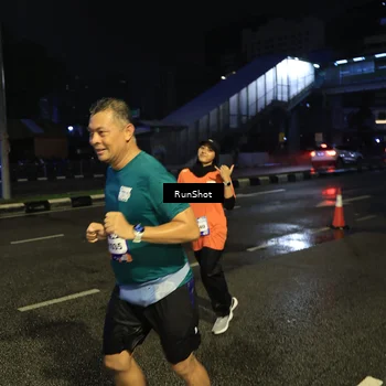 Runner Photo 7904541