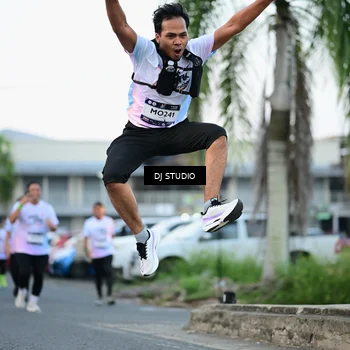 Runner Photo 7904561