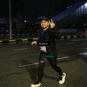 Runner Photo 7904564