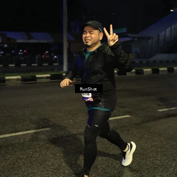 Runner Photo 7904577