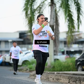Runner Photo 7904582