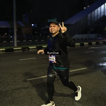 Runner Photo 7904589