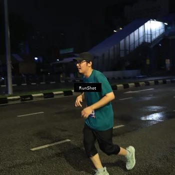 Runner Photo 7904592