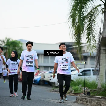 Runner Photo 7904605