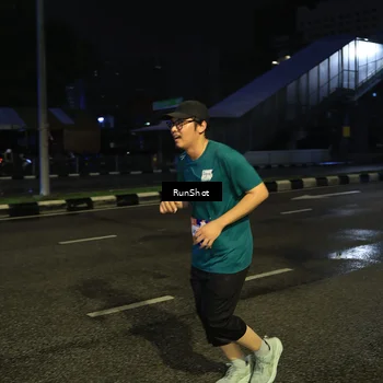 Runner Photo 7904621
