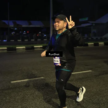 Runner Photo 7904639