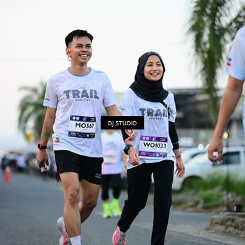 Runner Photo 7904641