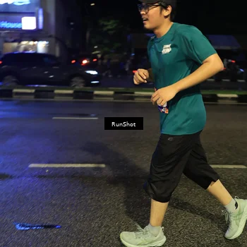 Runner Photo 7904648