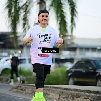 Runner Photo 7904679