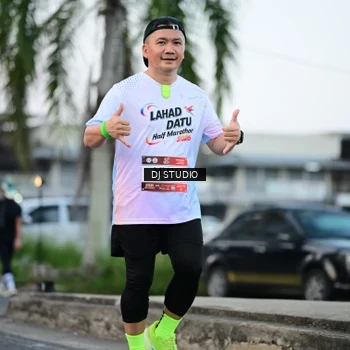 Runner Photo 7904701
