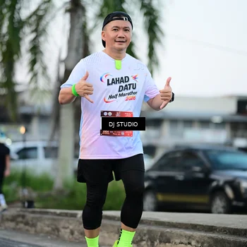 Runner Photo 7904715