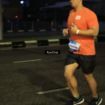 Runner Photo 7904718
