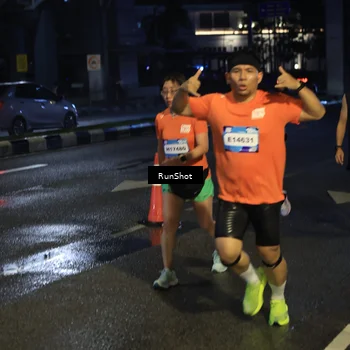 Runner Photo 7904780