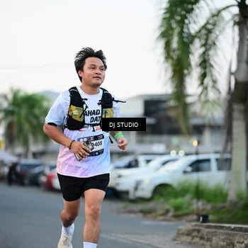 Runner Photo 7904787