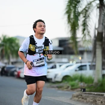 Runner Photo 7904800