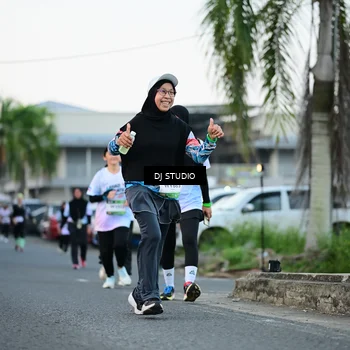 Runner Photo 7904807