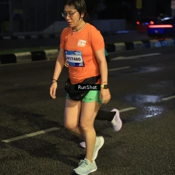 Runner Photo 7904817