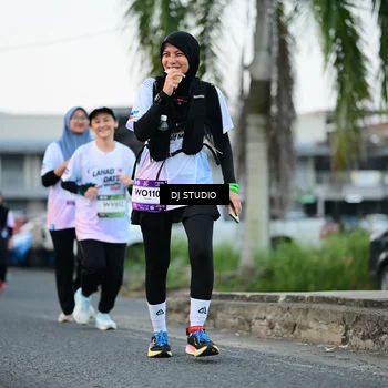 Runner Photo 7904825