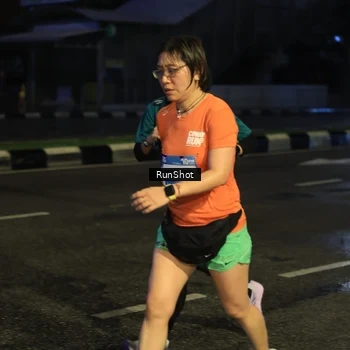 Runner Photo 7904830