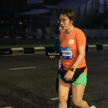 Runner Photo 7904832