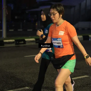 Runner Photo 7904842