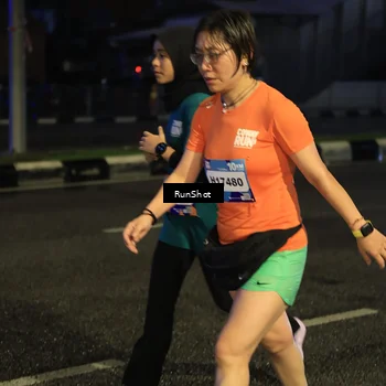 Runner Photo 7904844
